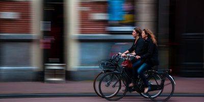 Cyclists Bikers Bicycles Girls  - Free-Photos / Pixabay