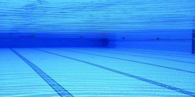 Swimming Pool Water Blue Pool  - 526663 / Pixabay