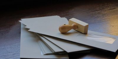Envelopes Letters Wooden Stamp  - webandi / Pixabay