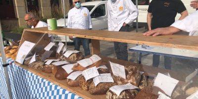 Bad Kreuznach: Brot-Testung auf dem Kornmarkt