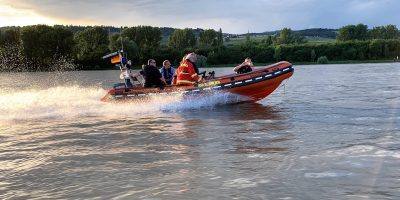 Regional: Absolvierter Bootsführerschein von Feuerwehrkameraden