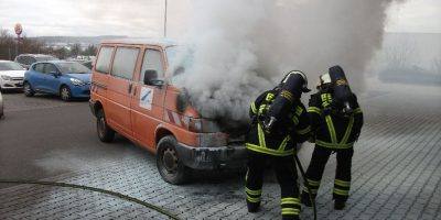 Bad Kreuznach: LBM-Kleintransporter geht in Flammen auf
