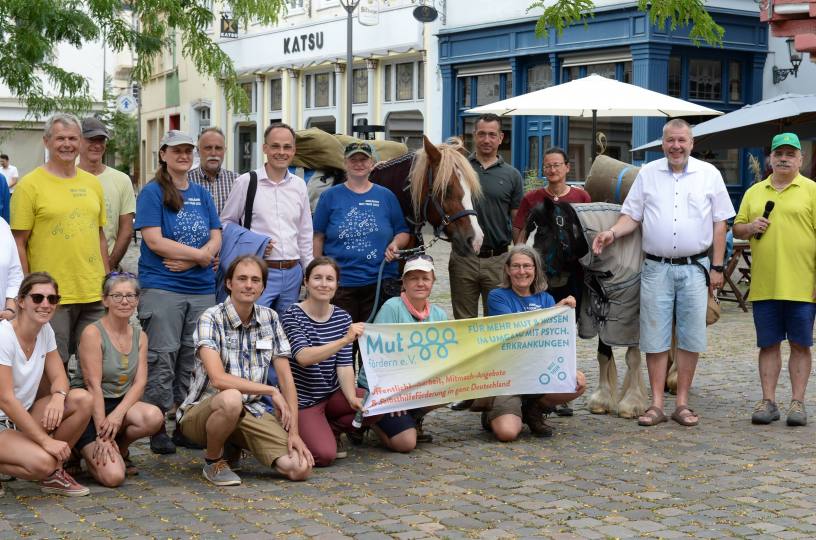 Mut-Tour informiert auf Bad Kreuznacher Eiermarkt