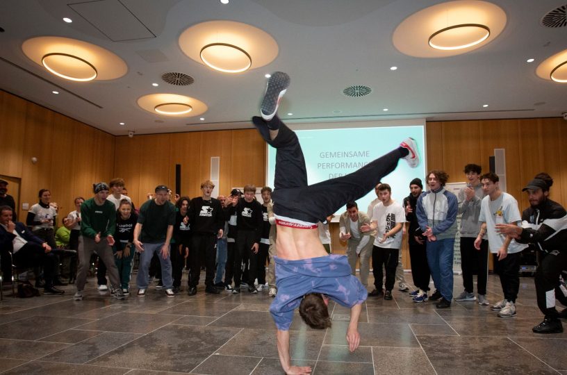 Bad Kreuznacher Breakdancer im Landtag