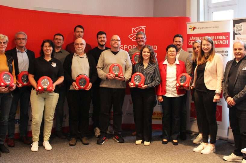 Laien-Defibrillatoren für Sportvereine