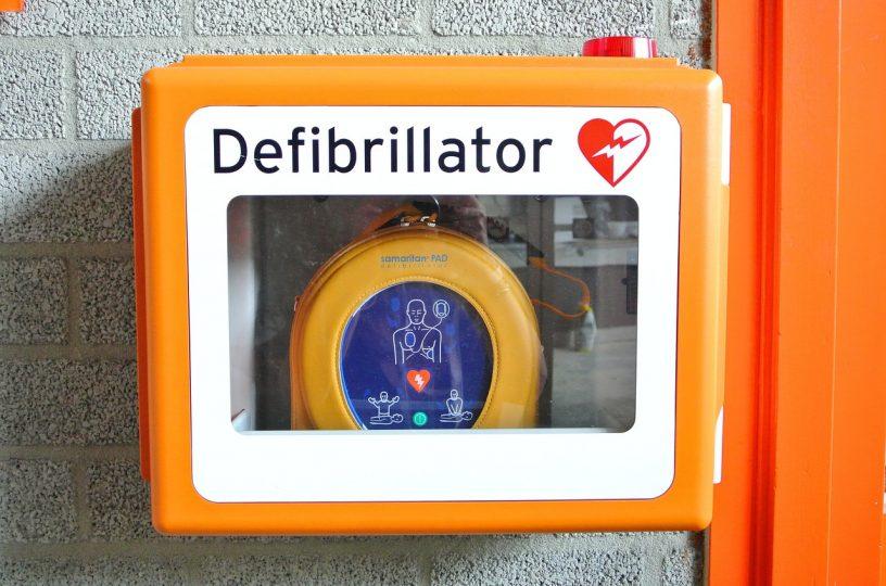 Defibrillator-Schulung in Heimersheim
