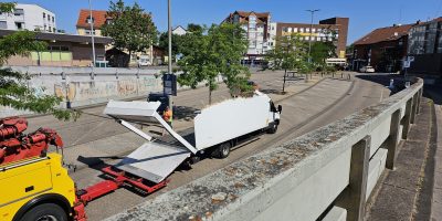 Bad Kreuznach: Hoher LKW kracht gegen Unterführung am Europaplatz
