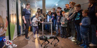 Mainz-Bingen: Roboterhund begeistert bei Koblenzer Nacht