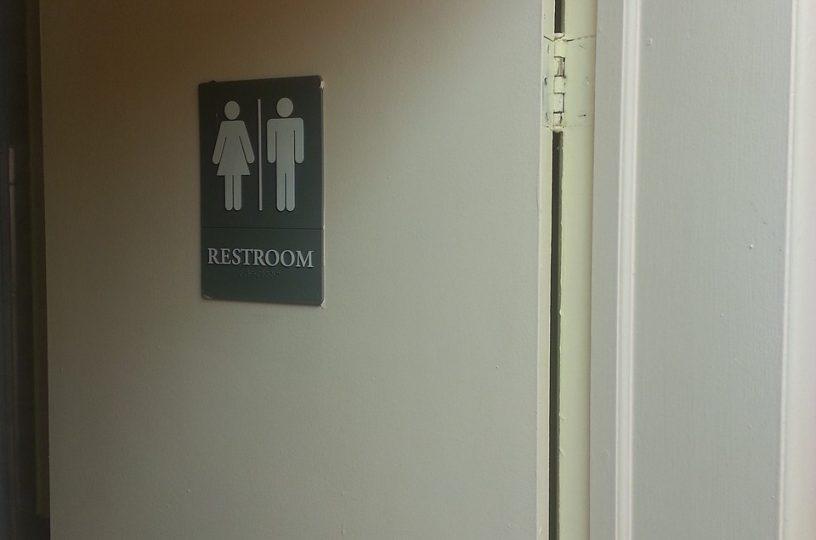 Damentoilette wegen Vandalismus geschlossen