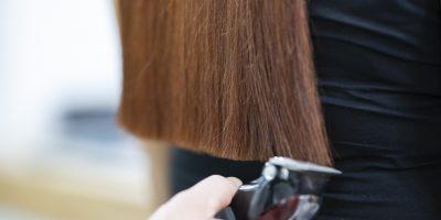 Birkenfeld: Tag des Haarespendens beim Friseur