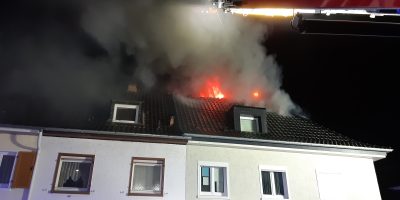 Bad Kreuznach: Dachstuhlbrand in Einfamilienhaus