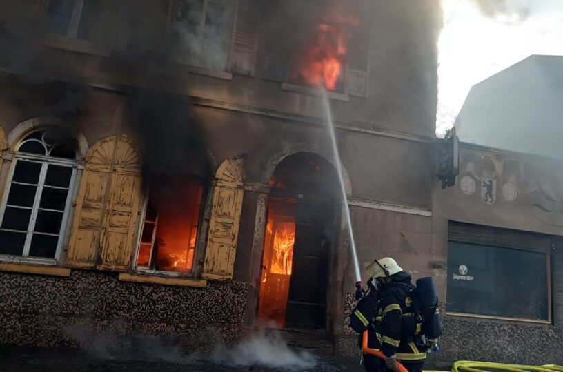 Hausbrand in der Rüdesheimer Straße