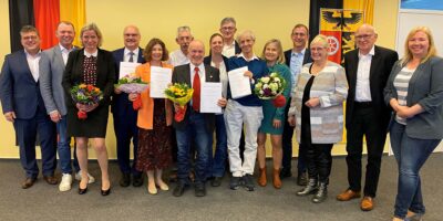 Mainz-Bingen: Engagierte Bürger erhalten Ehrennadeln