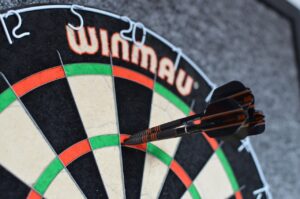 darts, dart board, arrows