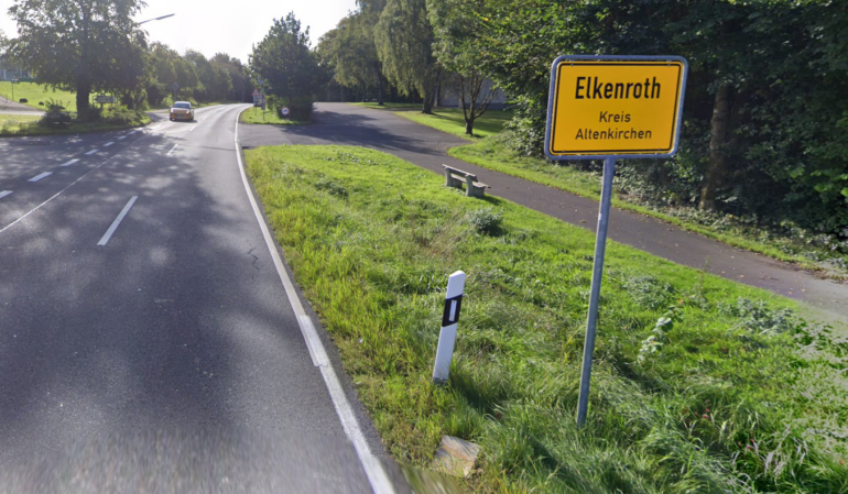 Ortsschild Elkenroth im Westerwald - Foto Antenne Bad Kreuznach
