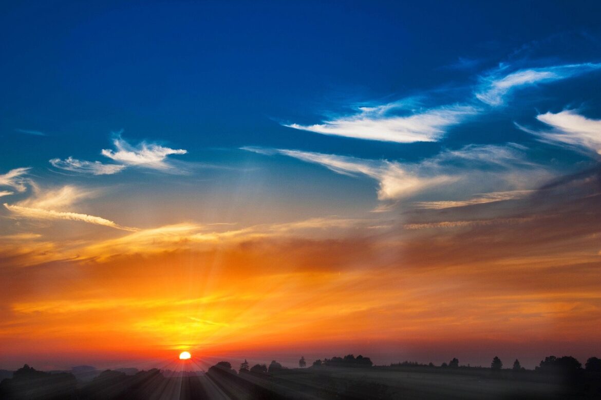 sunset, clouds, fields, sun, silhouettes, sky, skyscape, sunbeams, afterglow, cirrus, cirrus clouds, dusk, twilight, landscape, nature, rural, countryside, sunset, sunset, clouds, clouds, clouds, sun, sun, sun, sun, sun, sky, sky