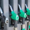 Diebstahl an Tankstelle: Handy aus Auto gestohlen