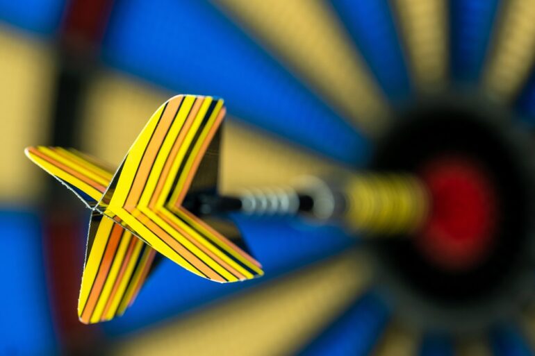 arrow, darts, game, sports, close up, dart, fun, pleasure, dart board, darts, darts, darts, darts, darts, dart, dart, dart, dart board, dart board