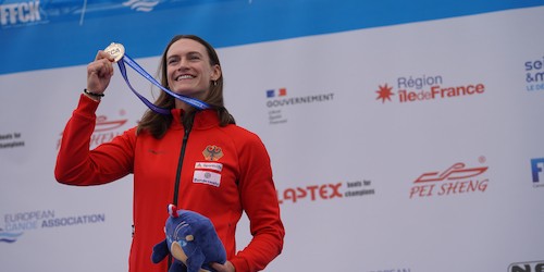 Ricarda Funk Gold