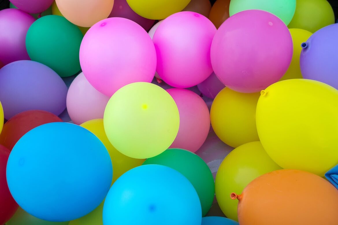 balloons, colorful, multicolored, colorful balloons, helium balloons, celebration, party, happy birthday, fun, event, birthday balloons, party balloons