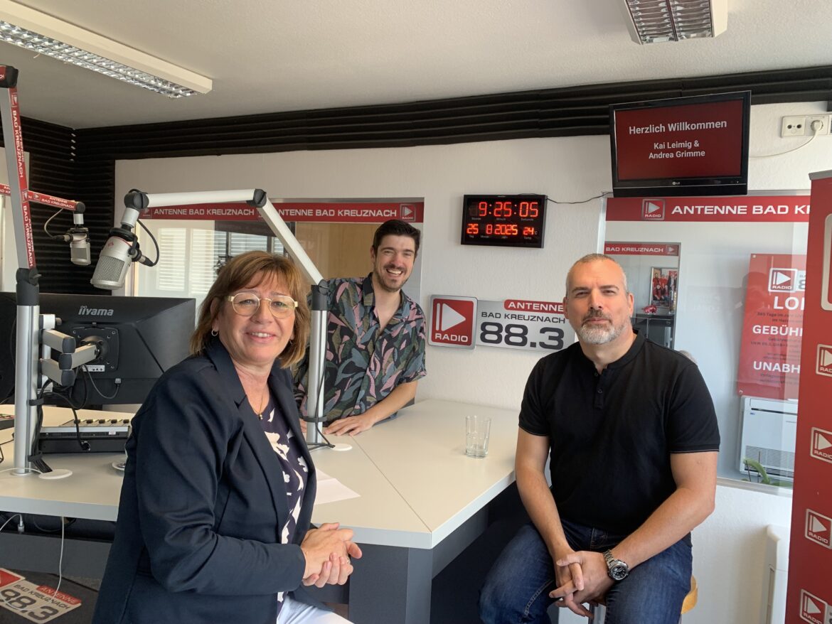 Elternverein Krebskranker Kinder Mainz mit Erholungsstation Gemünden zu Gast im Interview bei Radio Antenne Bad Kreuznach