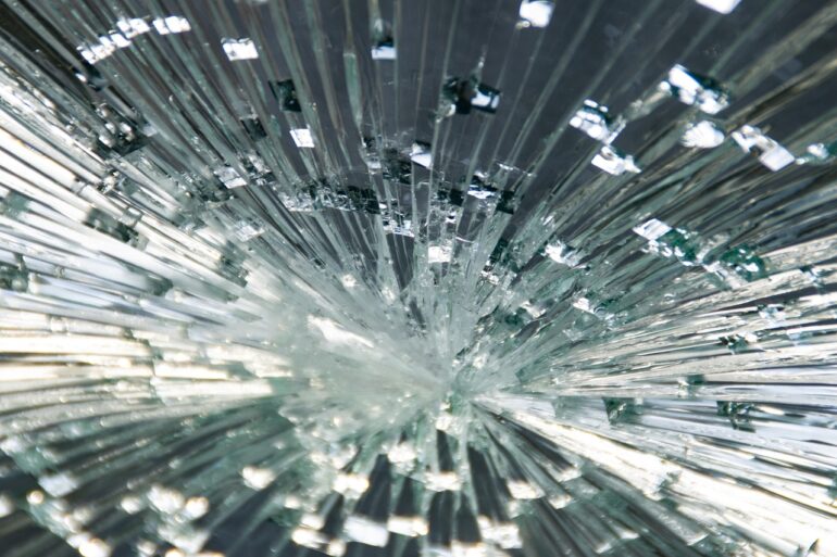 glass, broken, damage, shards, window pane, structure, window, broken glass, broken, broken, broken, broken, broken, damage, shards, shards, shards, broken glass, broken glass, broken glass