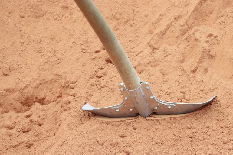 shovel, sand, break, tool, spade, groundbreaking, blade, style, sandpit, dig, gardening, leisure time, pile of sand, work, work break, gardening equipment, shovel, shovel, shovel, shovel, shovel, spade, groundbreaking