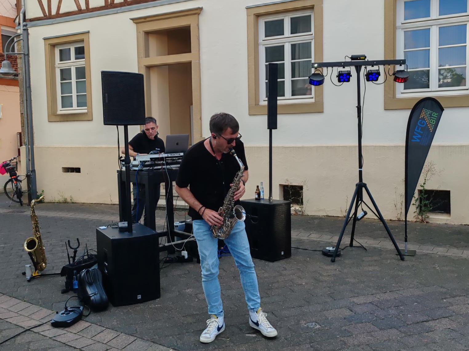 Hintergrund