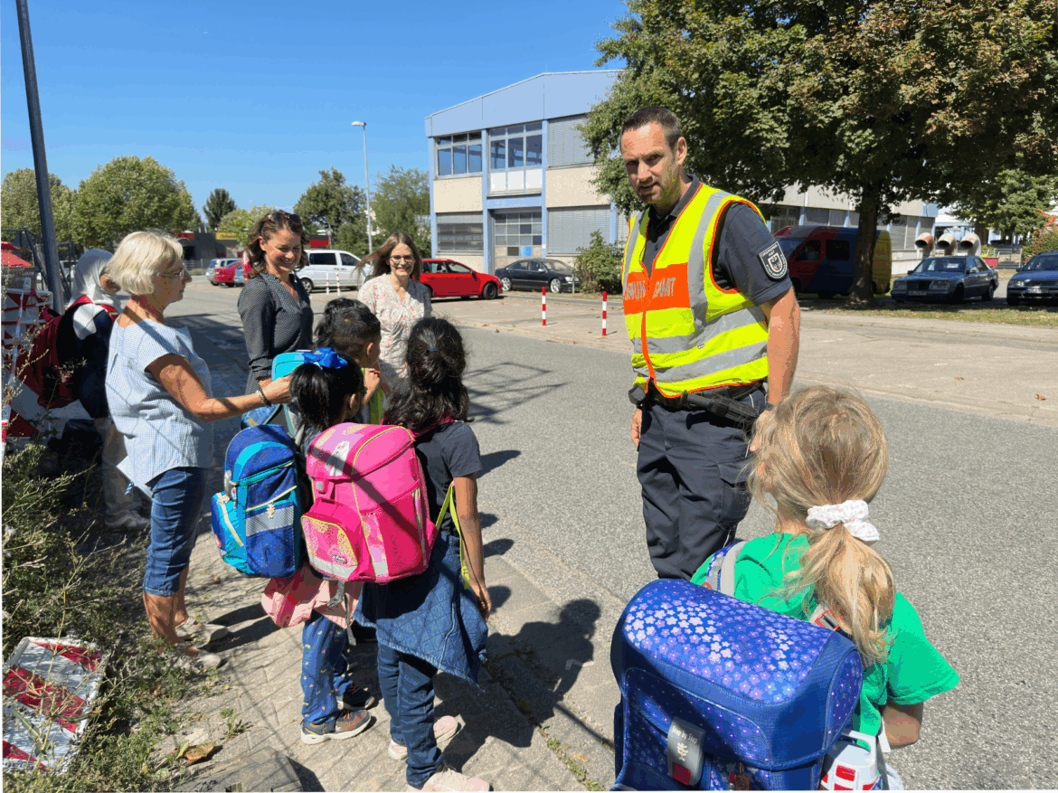 Zebrastreifen Präsident-Mohr-Schule Ingelheim Schulweg