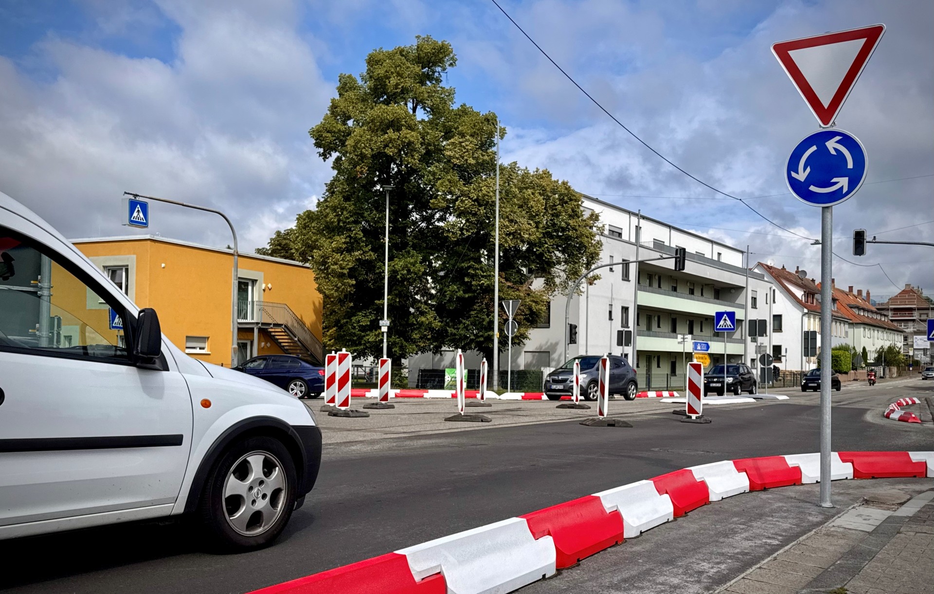 Neuer Kreisel Alzey Nibelungenstraße