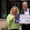 Volksbank spendet 5.000 Euro für Schulen