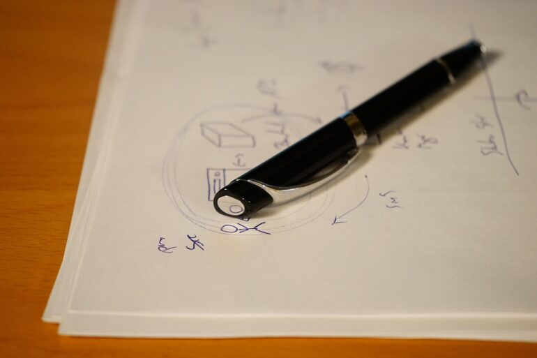 fountain pen, ink pen, pen, ballpoint pen, sketch, draft, plan, planning, paper, write