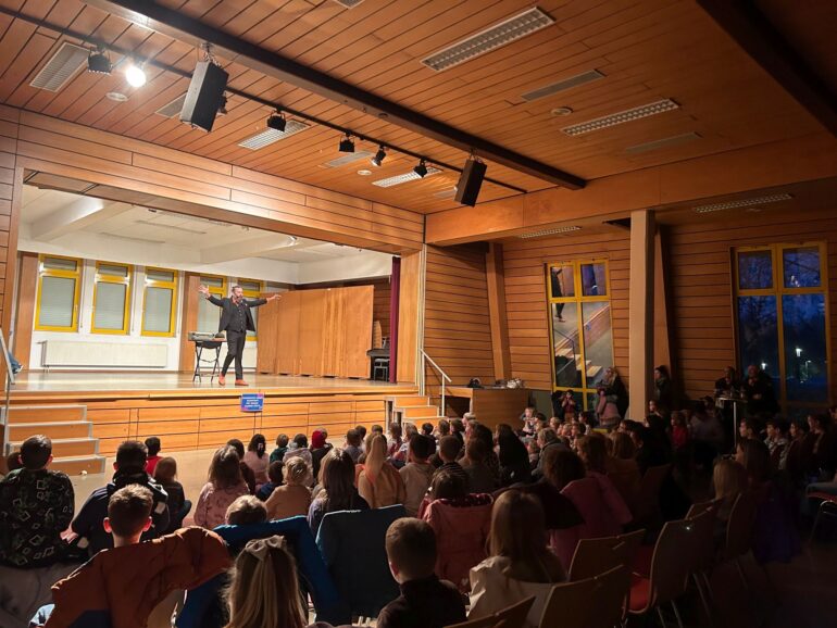 2025 12 19 Zaubershow Langenlonsheim (c) Nina Weitzel
