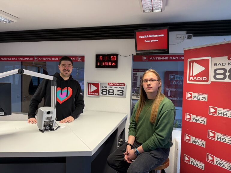 Schachklub Bingen im Interview bei Antenne Bad Kreuznach Nahe Dran