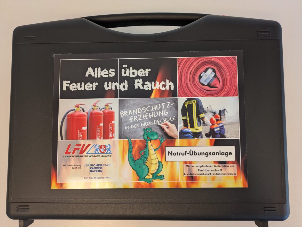  Rauchhaus für Bambini-Feuerwehr aus Stromberg angeschafft - Bad Kreuznach Blaulicht  Nachrichten