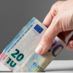 Bridgeclub Nahhetal sammelt 1.130 Euro für Interplast