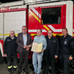 Gratulation nach der Wahl (v. li.) Wehrführer Andreas Kerner, OberbürgermeisterThomas Feser, stellvertretender Wehrführer Christian Kirchmayer, Wehrleiter MarcoWoog und stellvertretender Wehrleiter Kai Krick