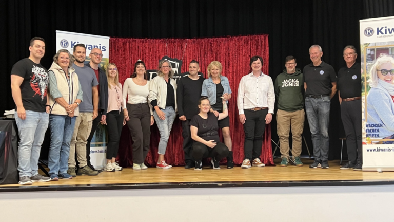 Theater Requisit zu Gast in Idar-Oberstein.