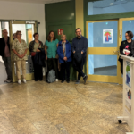 Der Erste Kreisbeigeordnete Christoph Burkhard eröffnete den Tag der seelischen Gesundheit im Foyer der Kreisverwaltung